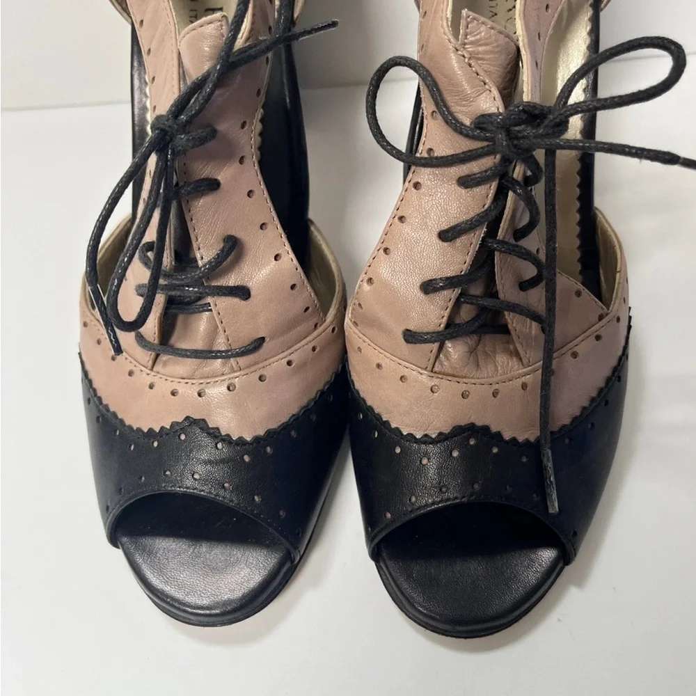 Taryn Rose Italian Shoes 8.5 - Picture 6 of 8